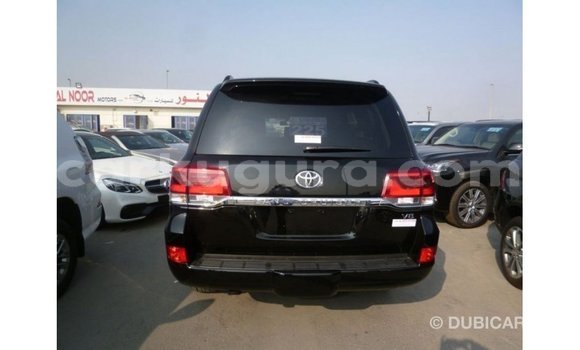 Acheter Import Voiture Toyota Land Cruiser Noir à Import - Dubai, Bujumbura Acheter Import Voiture Toyota Land Cruiser Noir à Import - Dubai, Bujumbura