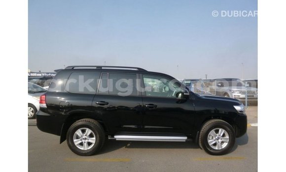 Acheter Import Voiture Toyota Land Cruiser Noir à Import - Dubai, Bujumbura Acheter Import Voiture Toyota Land Cruiser Noir à Import - Dubai, Bujumbura