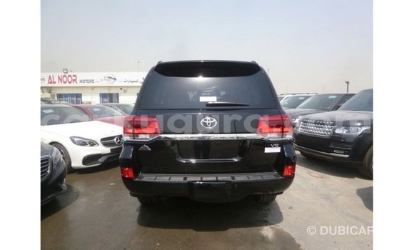 Acheter Import Voiture Toyota Land Cruiser Noir à Import - Dubai, Bujumbura Acheter Import Voiture Toyota Land Cruiser Noir à Import - Dubai, Bujumbura