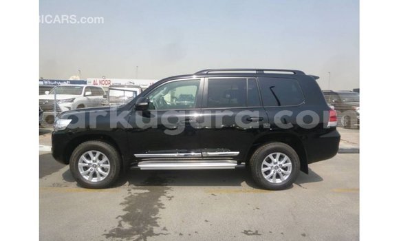 Acheter Import Voiture Toyota Land Cruiser Noir à Import - Dubai, Bujumbura Acheter Import Voiture Toyota Land Cruiser Noir à Import - Dubai, Bujumbura