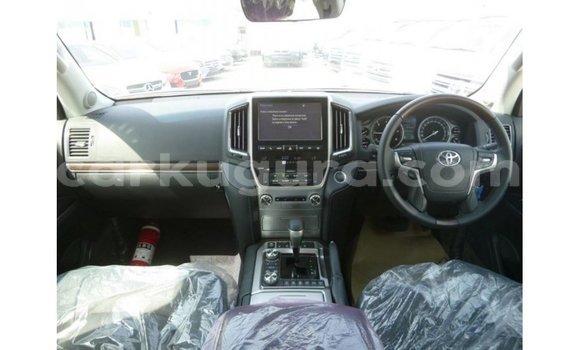 Buy Import Toyota Land Cruiser Other Car in Import - Dubai in Bujumbura Buy Import Toyota Land Cruiser Other Car in Import - Dubai in Bujumbura