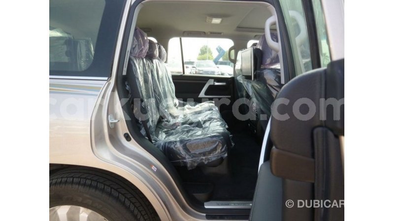 Big with watermark toyota land cruiser bujumbura import dubai 4200