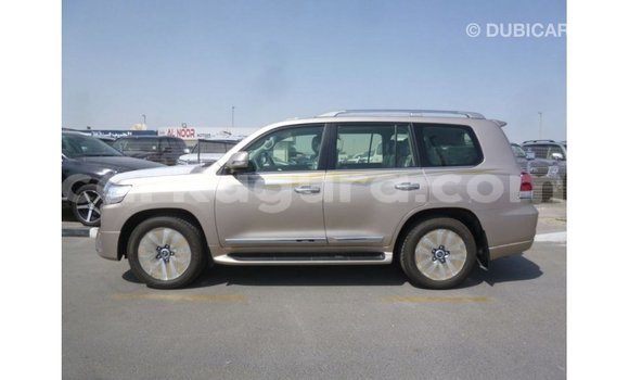 Buy Import Toyota Land Cruiser Other Car in Import - Dubai in Bujumbura Buy Import Toyota Land Cruiser Other Car in Import - Dubai in Bujumbura