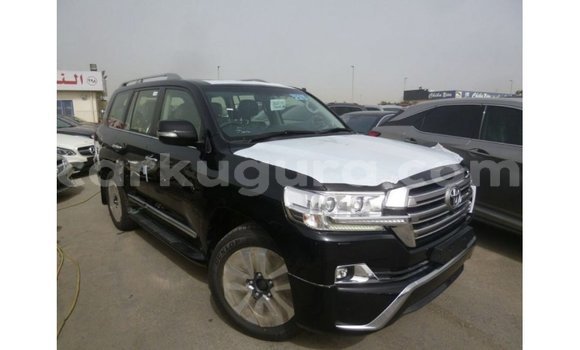 Acheter Import Voiture Toyota Land Cruiser Noir à Import - Dubai, Bujumbura Acheter Import Voiture Toyota Land Cruiser Noir à Import - Dubai, Bujumbura