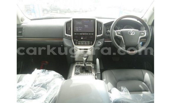 Acheter Import Voiture Toyota Land Cruiser Noir à Import - Dubai, Bujumbura Acheter Import Voiture Toyota Land Cruiser Noir à Import - Dubai, Bujumbura