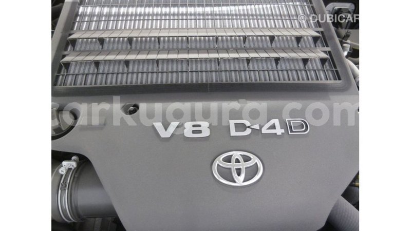 Big with watermark toyota land cruiser bujumbura import dubai 4202