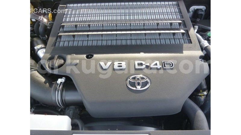 Big with watermark toyota land cruiser bujumbura import dubai 4205