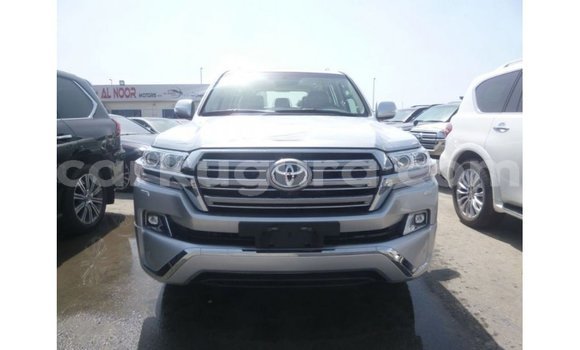 Nunua Imported Toyota Land Cruiser Nyingine Gari ndani ya Import - Dubai nchini Bujumbura Nunua Imported Toyota Land Cruiser Nyingine Gari ndani ya Import - Dubai nchini Bujumbura