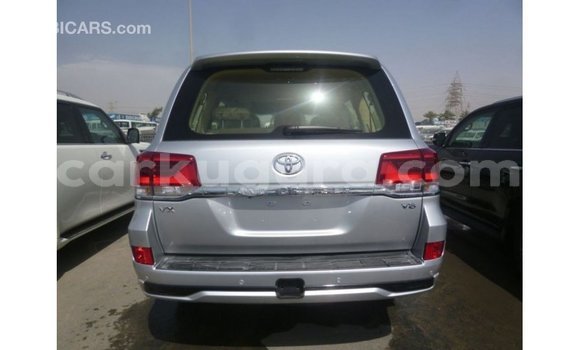 Nunua Imported Toyota Land Cruiser Nyingine Gari ndani ya Import - Dubai nchini Bujumbura Nunua Imported Toyota Land Cruiser Nyingine Gari ndani ya Import - Dubai nchini Bujumbura