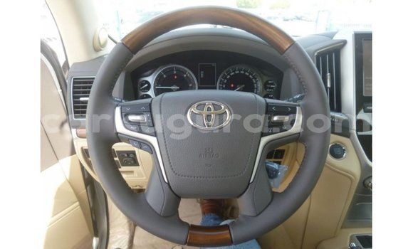 Nunua Imported Toyota Land Cruiser Nyingine Gari ndani ya Import - Dubai nchini Bujumbura Nunua Imported Toyota Land Cruiser Nyingine Gari ndani ya Import - Dubai nchini Bujumbura