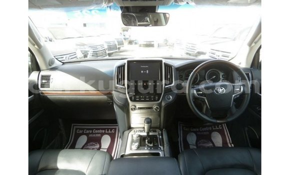 Buy Import Toyota Land Cruiser Other Car in Import - Dubai in Bujumbura Buy Import Toyota Land Cruiser Other Car in Import - Dubai in Bujumbura