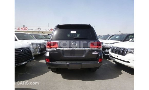 Buy Import Toyota Land Cruiser Other Car in Import - Dubai in Bujumbura Buy Import Toyota Land Cruiser Other Car in Import - Dubai in Bujumbura