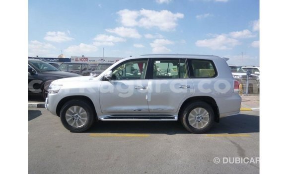 Acheter Import Voiture Toyota Land Cruiser Autre à Import - Dubai, Bujumbura Acheter Import Voiture Toyota Land Cruiser Autre à Import - Dubai, Bujumbura