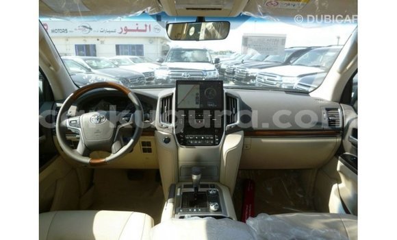 Nunua Imported Toyota Land Cruiser Nyingine Gari ndani ya Import - Dubai nchini Bujumbura Nunua Imported Toyota Land Cruiser Nyingine Gari ndani ya Import - Dubai nchini Bujumbura
