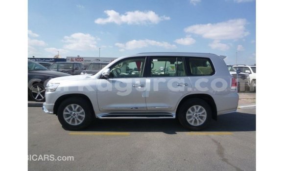 Acheter Import Voiture Toyota Land Cruiser Autre à Import - Dubai, Bujumbura Acheter Import Voiture Toyota Land Cruiser Autre à Import - Dubai, Bujumbura