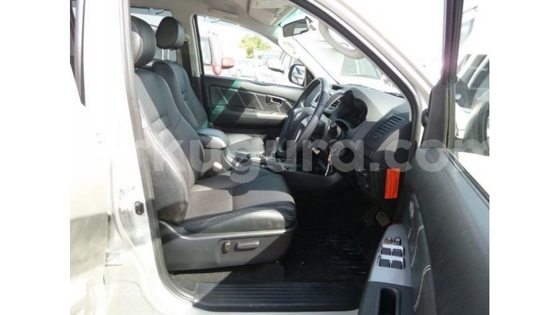 Big with watermark toyota hilux bujumbura import dubai 4211