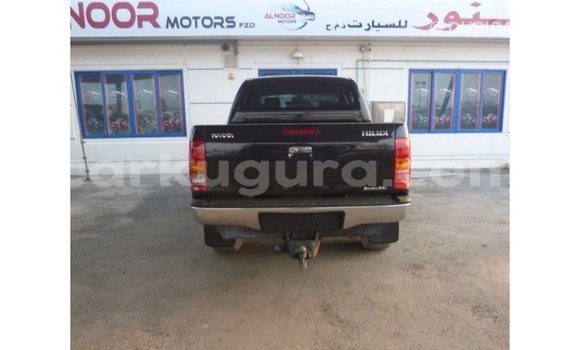 Acheter Import Voiture Toyota Hilux Noir à Import - Dubai, Bujumbura Acheter Import Voiture Toyota Hilux Noir à Import - Dubai, Bujumbura