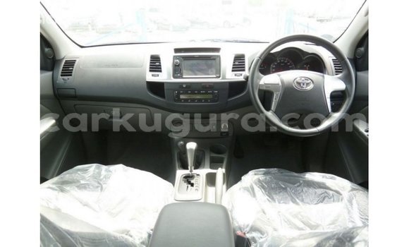 Nunua Imported Toyota Hilux Nyingine Gari ndani ya Import - Dubai nchini Bujumbura Nunua Imported Toyota Hilux Nyingine Gari ndani ya Import - Dubai nchini Bujumbura