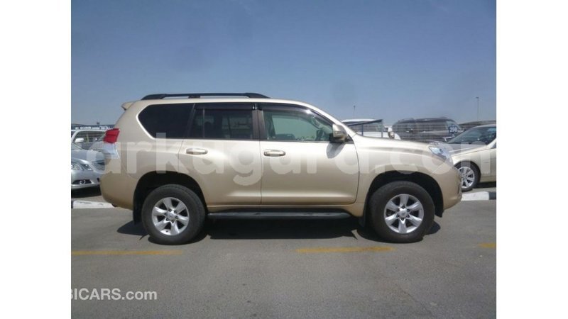 Big with watermark toyota prado bujumbura import dubai 4217