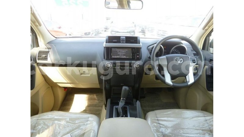 Big with watermark toyota prado bujumbura import dubai 4220