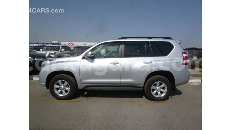 Big with watermark toyota prado bujumbura import dubai 4220