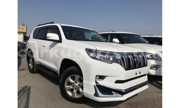 Acheter Import Voiture Toyota Prado Blanc à Import - Dubai, Bujumbura Acheter Import Voiture Toyota Prado Blanc à Import - Dubai, Bujumbura