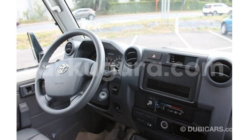 Big with watermark toyota land cruiser bujumbura import dubai 4227