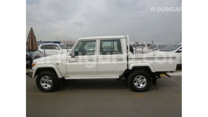 Big with watermark toyota land cruiser bujumbura import dubai 4229