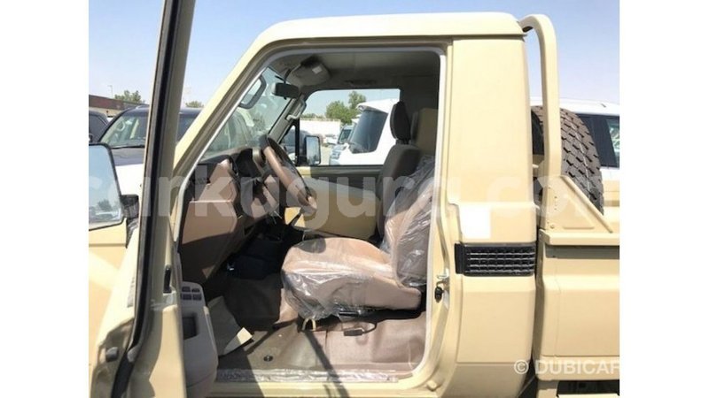 Big with watermark toyota land cruiser bujumbura import dubai 4236