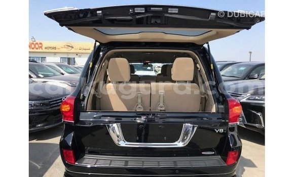Acheter Import Voiture Toyota Land Cruiser Noir à Import - Dubai, Bujumbura Acheter Import Voiture Toyota Land Cruiser Noir à Import - Dubai, Bujumbura