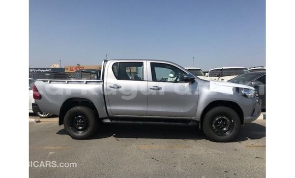 Acheter Import Voiture Toyota Hilux Autre à Import - Dubai, Bujumbura Acheter Import Voiture Toyota Hilux Autre à Import - Dubai, Bujumbura