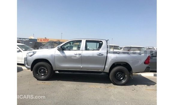Acheter Import Voiture Toyota Hilux Autre à Import - Dubai, Bujumbura Acheter Import Voiture Toyota Hilux Autre à Import - Dubai, Bujumbura