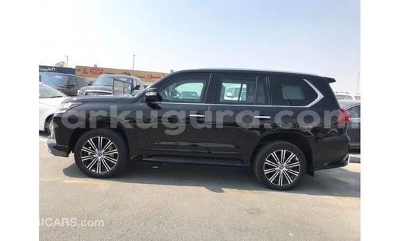 Acheter Import Voiture Lexus LX Noir à Import - Dubai, Bujumbura Acheter Import Voiture Lexus LX Noir à Import - Dubai, Bujumbura