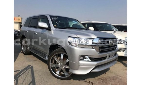 Nunua Imported Toyota Land Cruiser Nyingine Gari ndani ya Import - Dubai nchini Bujumbura Nunua Imported Toyota Land Cruiser Nyingine Gari ndani ya Import - Dubai nchini Bujumbura