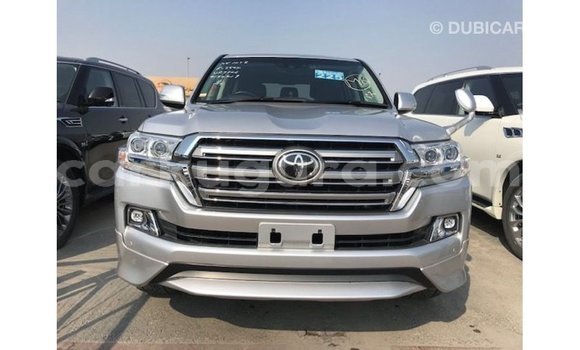 Nunua Imported Toyota Land Cruiser Nyingine Gari ndani ya Import - Dubai nchini Bujumbura Nunua Imported Toyota Land Cruiser Nyingine Gari ndani ya Import - Dubai nchini Bujumbura