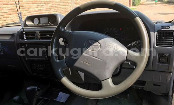 Acheter Occasion Voiture Toyota Land Cruiser Prado Gris à Bururi au Burundi Acheter Occasion Voiture Toyota Land Cruiser Prado Gris à Bururi au Burundi