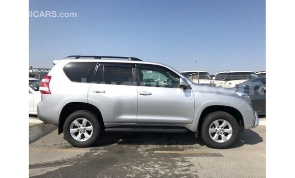 Acheter Import Voiture Toyota Prado Autre à Import - Dubai, Bujumbura Acheter Import Voiture Toyota Prado Autre à Import - Dubai, Bujumbura