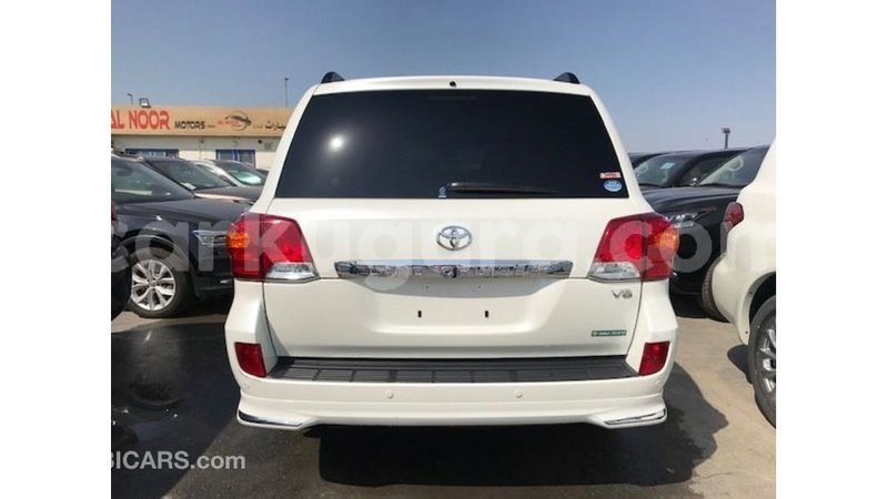 Big with watermark toyota land cruiser bujumbura import dubai 4249