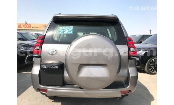 Acheter Import Voiture Toyota Prado Marron à Import - Dubai, Bujumbura Acheter Import Voiture Toyota Prado Marron à Import - Dubai, Bujumbura
