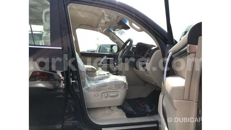 Big with watermark toyota land cruiser bujumbura import dubai 4252