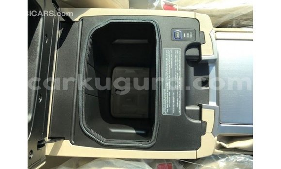Acheter Import Voiture Toyota Land Cruiser Noir à Import - Dubai, Bujumbura Acheter Import Voiture Toyota Land Cruiser Noir à Import - Dubai, Bujumbura