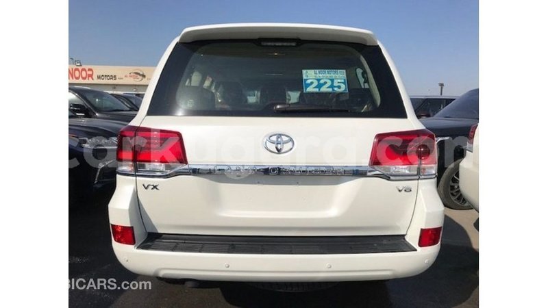 Big with watermark toyota land cruiser bujumbura import dubai 4254