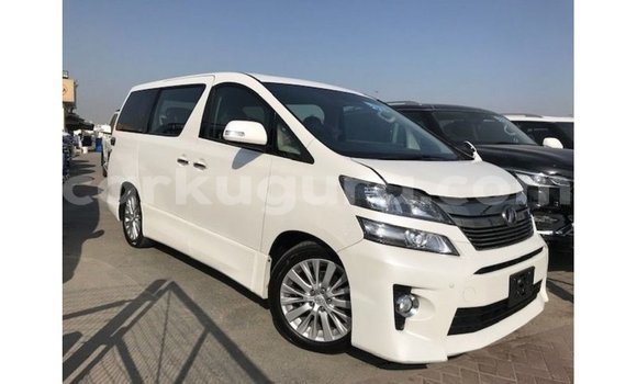 Acheter Import Voiture Toyota Vellfire Blanc à Import - Dubai, Bujumbura Acheter Import Voiture Toyota Vellfire Blanc à Import - Dubai, Bujumbura