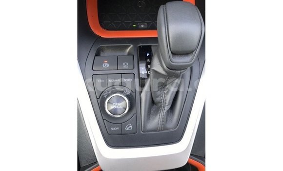 Acheter Import Voiture Toyota 4Runner Noir à Import - Dubai, Bujumbura Acheter Import Voiture Toyota 4Runner Noir à Import - Dubai, Bujumbura