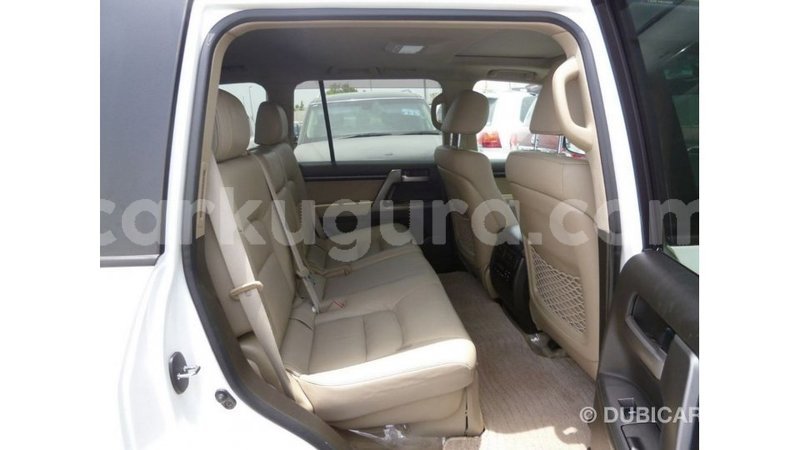 Big with watermark toyota land cruiser bujumbura import dubai 4262