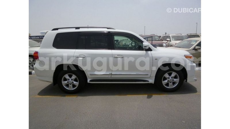 Big with watermark toyota land cruiser bujumbura import dubai 4262