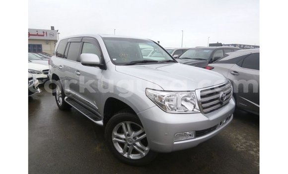Nunua Imported Toyota Land Cruiser Nyingine Gari ndani ya Import - Dubai nchini Bujumbura Nunua Imported Toyota Land Cruiser Nyingine Gari ndani ya Import - Dubai nchini Bujumbura