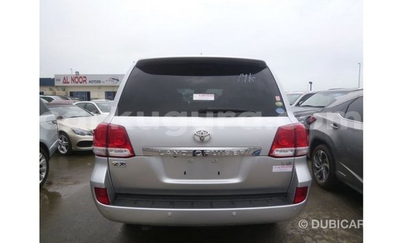Nunua Imported Toyota Land Cruiser Nyingine Gari ndani ya Import - Dubai nchini Bujumbura Nunua Imported Toyota Land Cruiser Nyingine Gari ndani ya Import - Dubai nchini Bujumbura