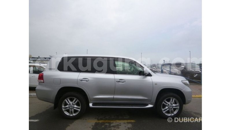 Big with watermark toyota land cruiser bujumbura import dubai 4264