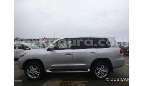 Nunua Imported Toyota Land Cruiser Nyingine Gari ndani ya Import - Dubai nchini Bujumbura Nunua Imported Toyota Land Cruiser Nyingine Gari ndani ya Import - Dubai nchini Bujumbura